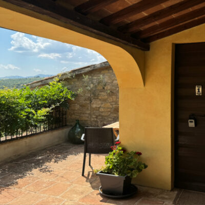 Villa Solisera Outside Porch APT1 800x800